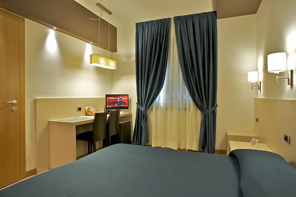 Sam Hotel Monfalcone 3*,  Italia